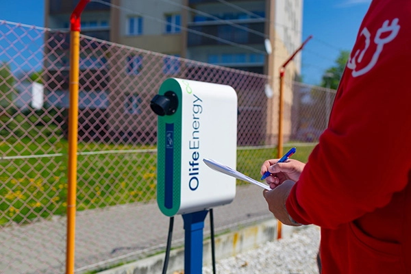 Wallbox Service+: regular care for your home charging station