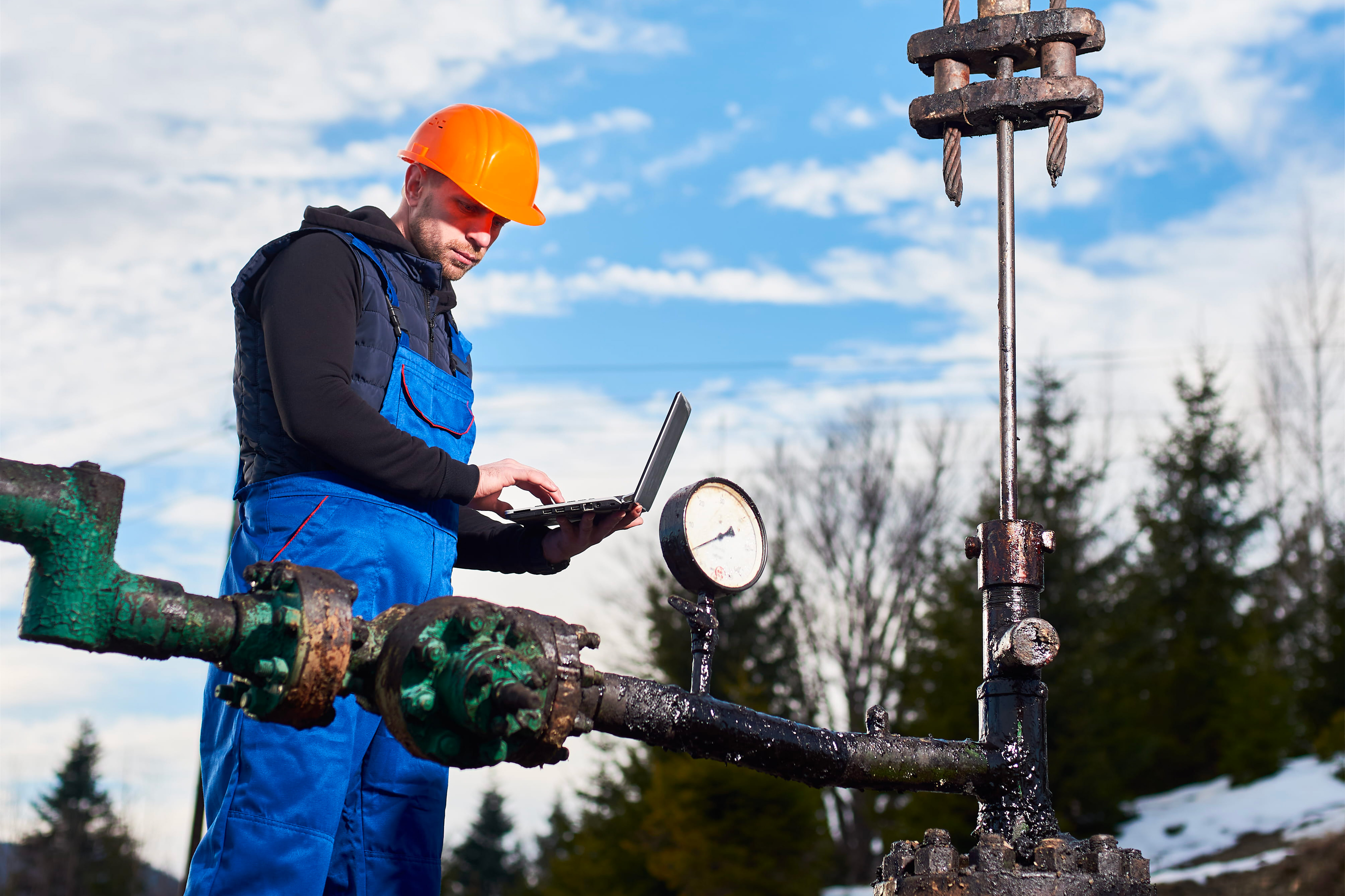 Advantech ICR-1602: Compact Industrial LTE Router