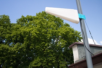 Antenna LTE Pole Mount XL7025, 698-2700 MHz, 15 dBi, SMA(m), RG58U/10m